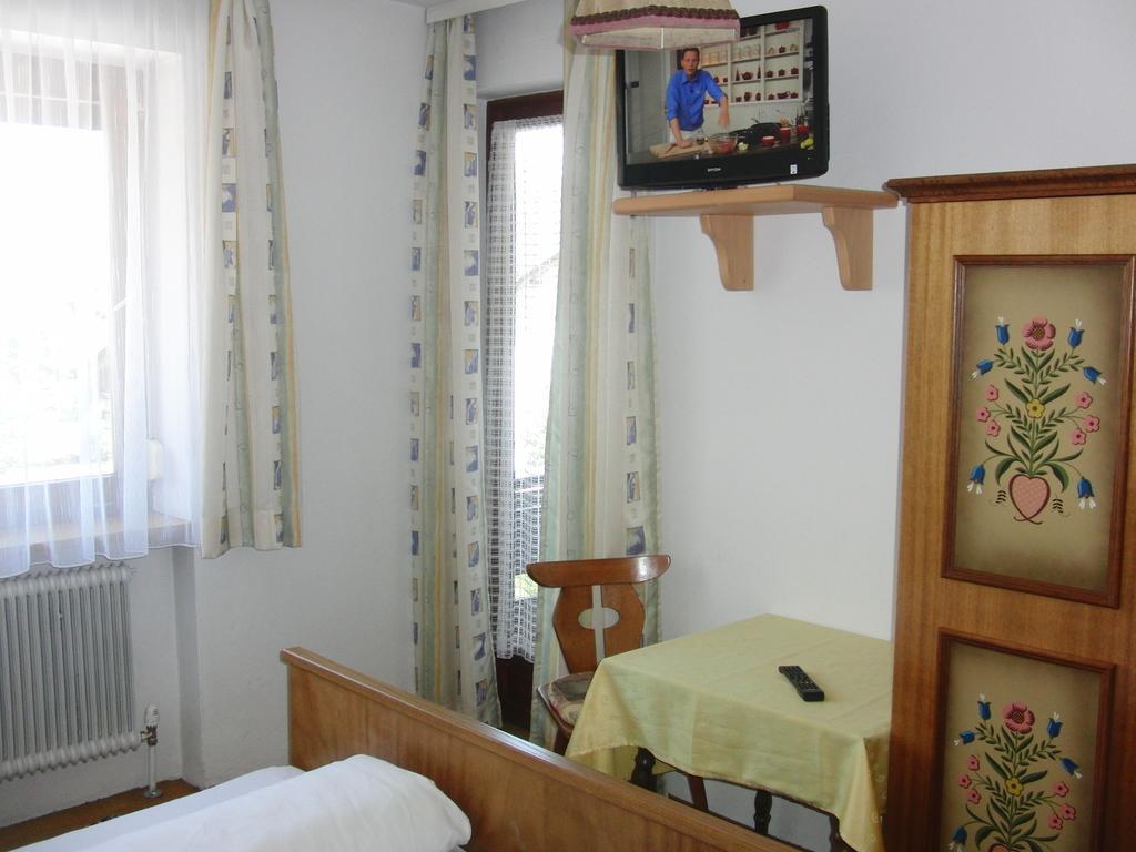 Gaestehaus Loithaler Фюген Номер фото